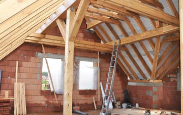 Locking attic trusses